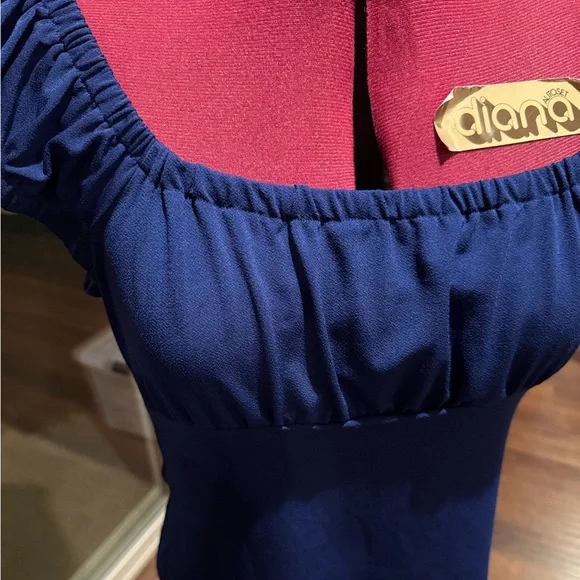 Royal Blue Wrapper Top - Picture 2 of 6